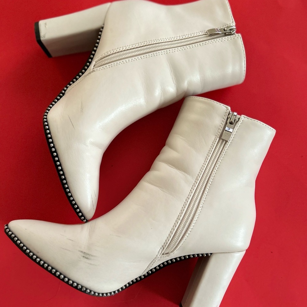Catherine malandrine booties size 8